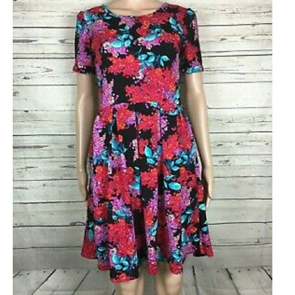 LulaRoe Amelia